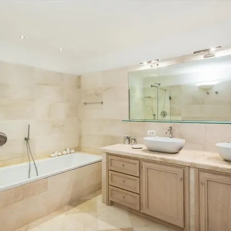 7br Waterfront - What'app - 0034-658-266-820 - For Reservations! 别墅 Abbiadori